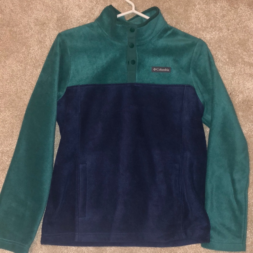 Columbia pullover